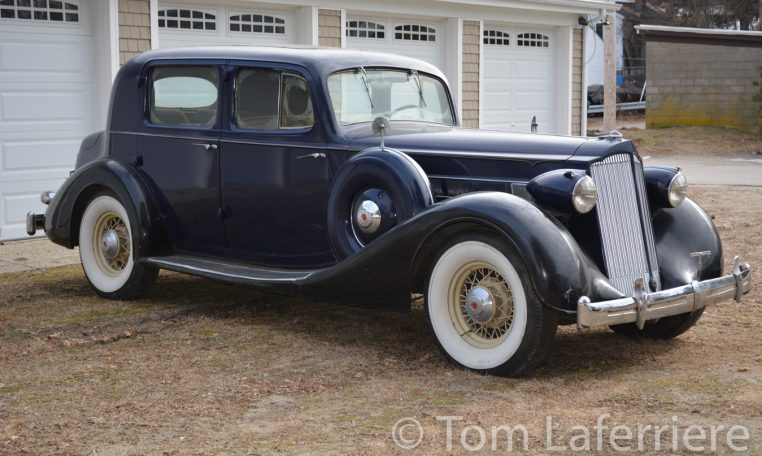 1936 Packard Eight 1401 Club Sedan