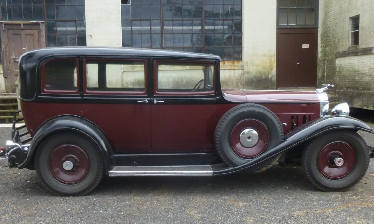 1932 Packard Eight 901 Sedan