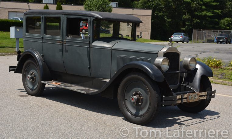 1927 Packard 4-26 Sedan