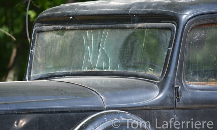 1934 Packard 1105 5-7 Passenger windshield